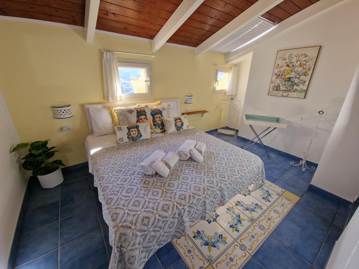 La Torretta Sea View Rooms Vico Equense Extérieur photo